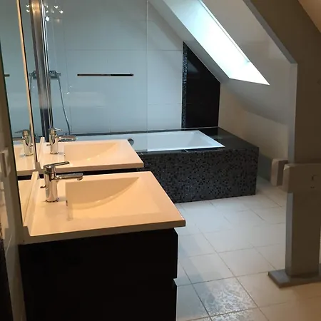 Casa de Férias Maison Contemporaine 230m2 Pegasus